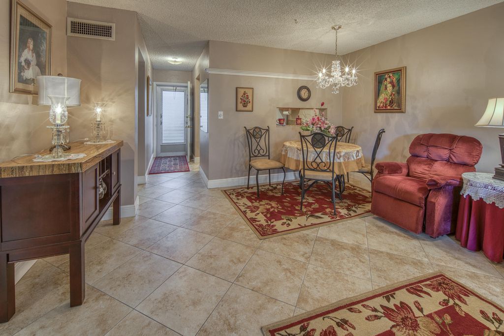 Photo of 2581 Garden Drive N #110, Lake Worth, FL 33461 (MLS # R10955638)