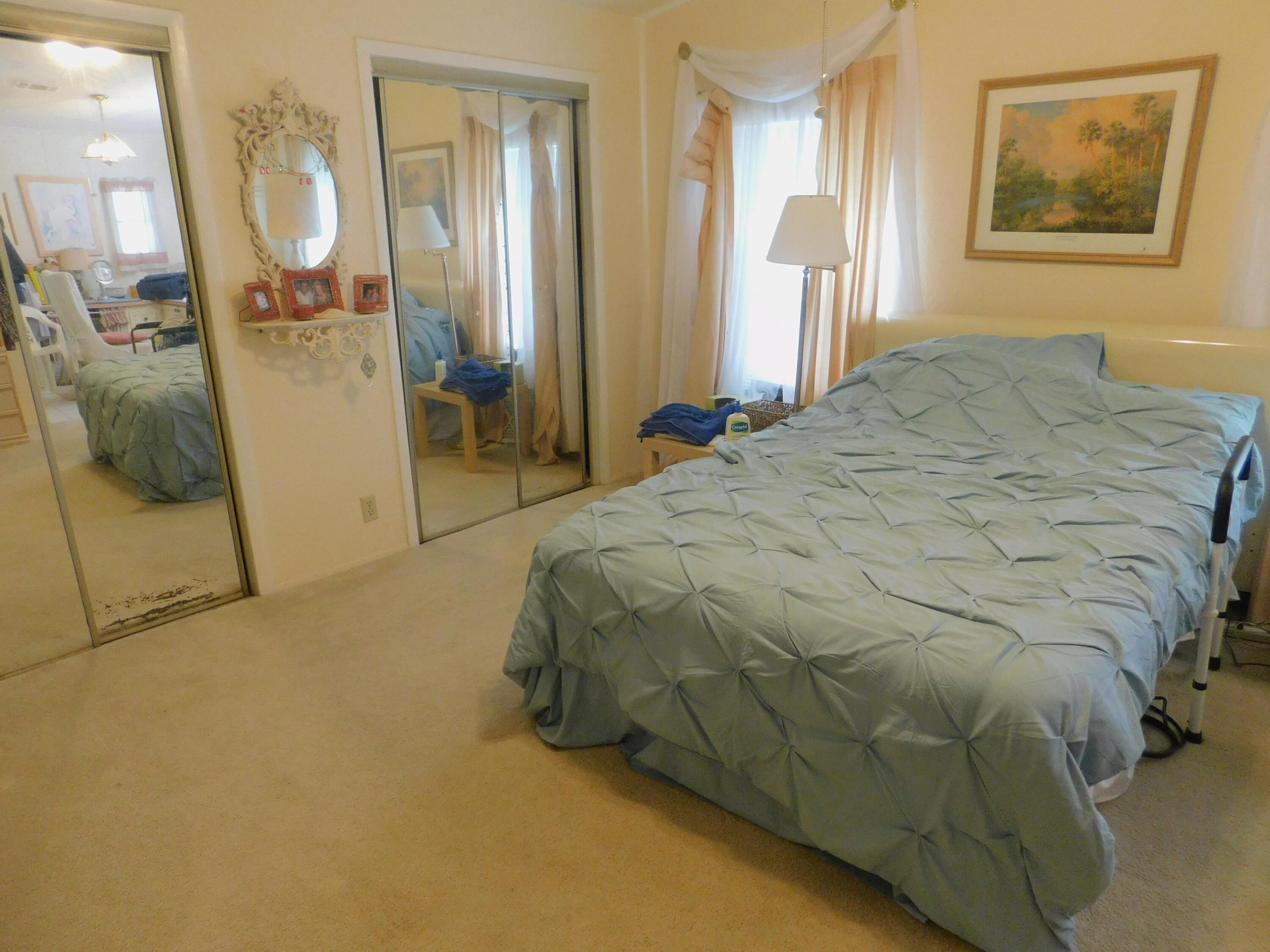 TROPICAL ISLES - Residential