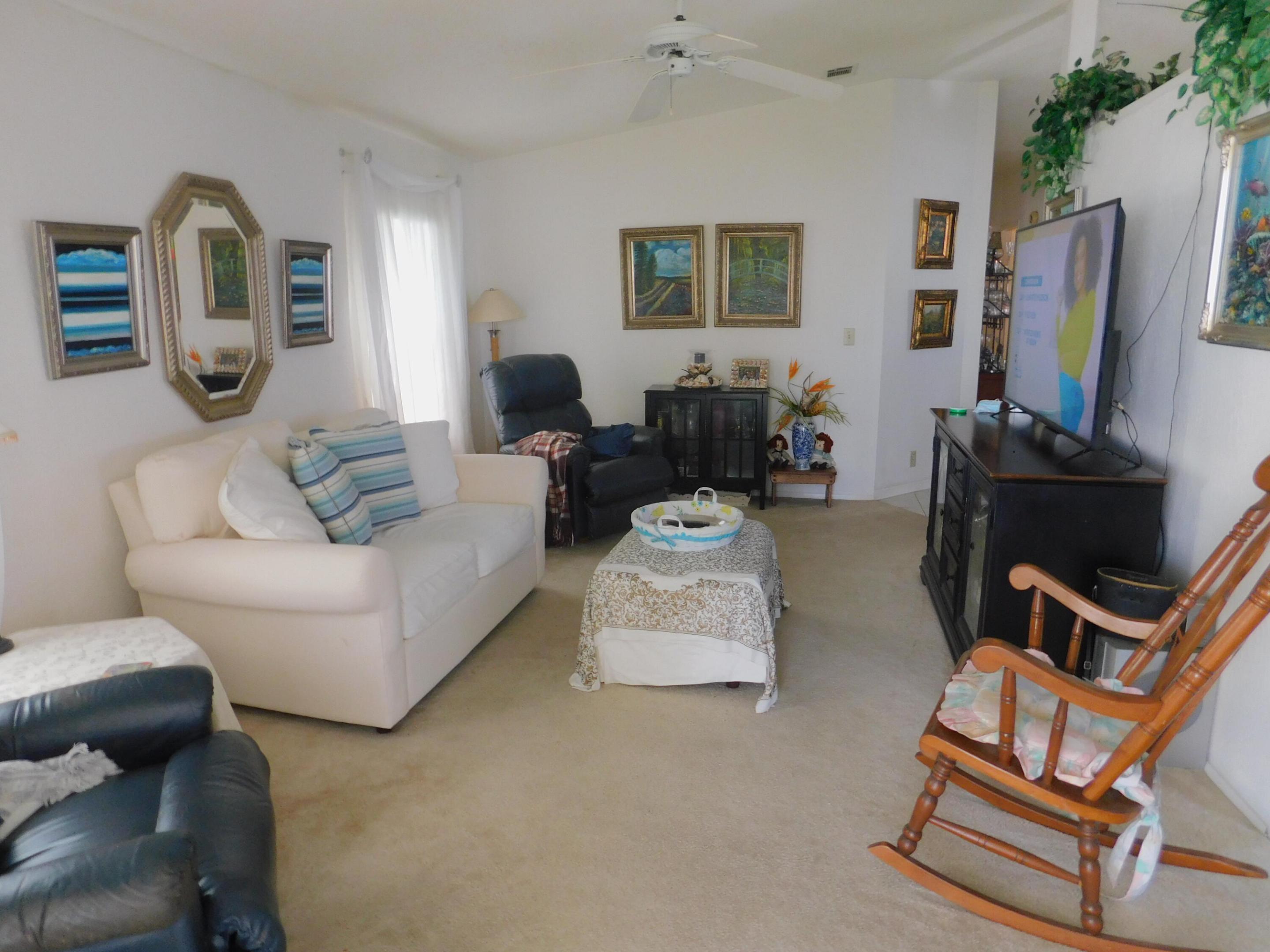 TROPICAL ISLES - Residential