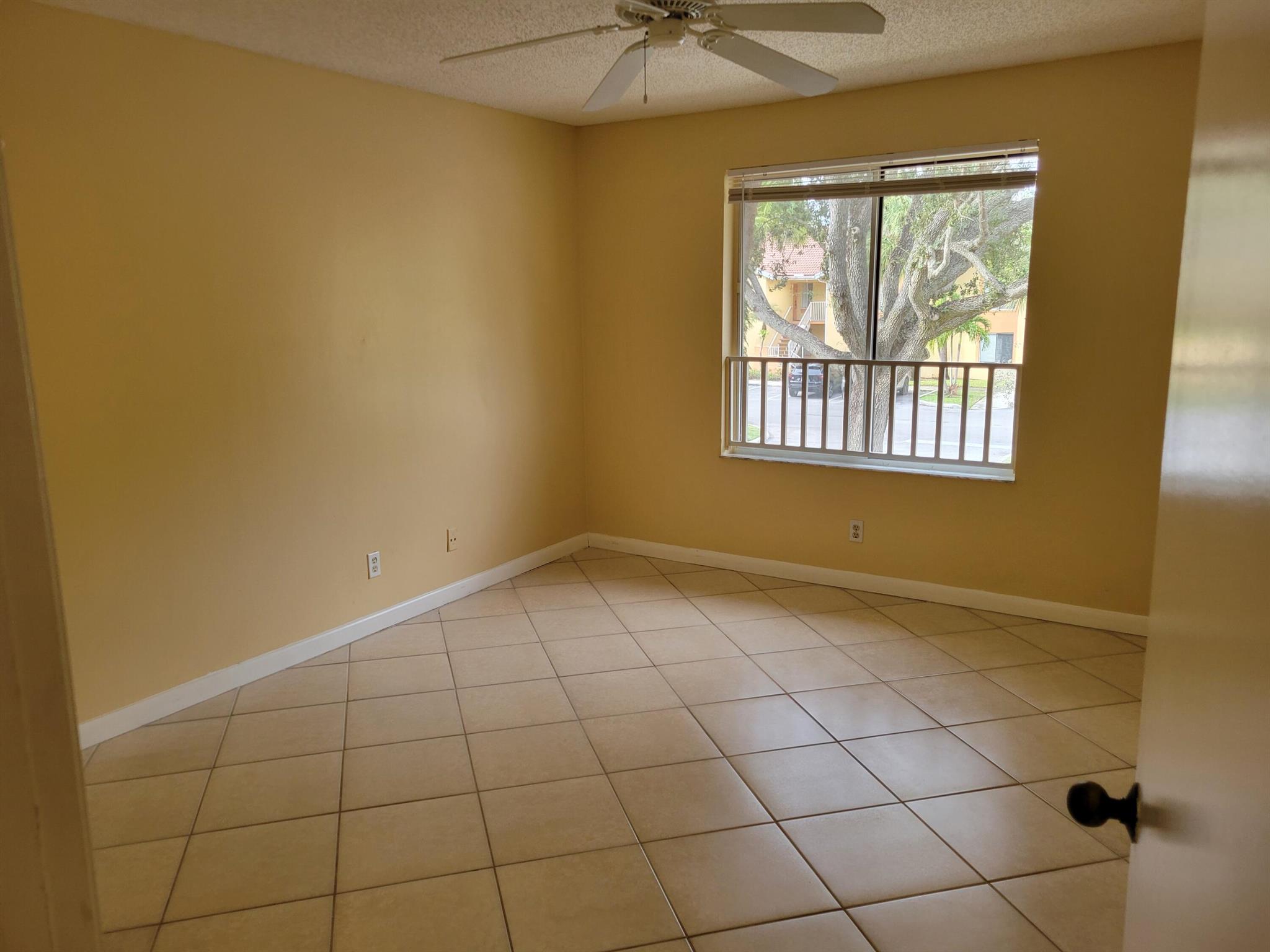 NAPOLI GARDENS AT CORAL S - Residential Lease