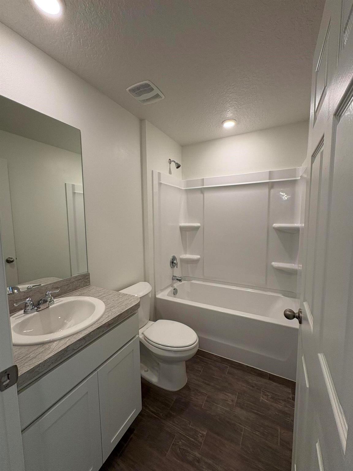 Port Malabar Unit 25 - Residential Lease