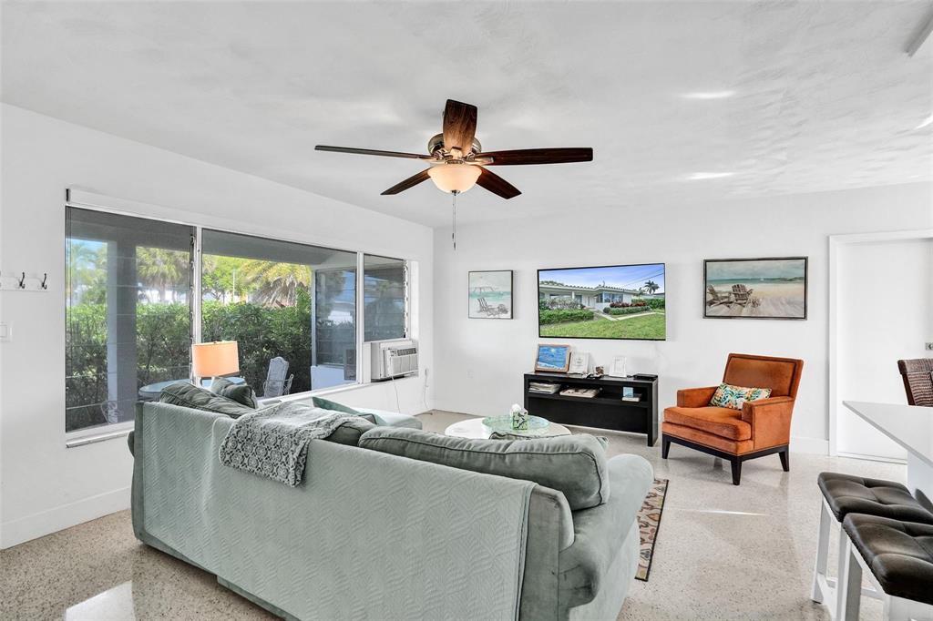 SILVER SHORES UNIT - Residential Lease