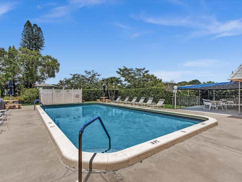 Tiny photo for 9101 W Sample Road #204, Coral Springs, FL 33065 (MLS # B26046055)