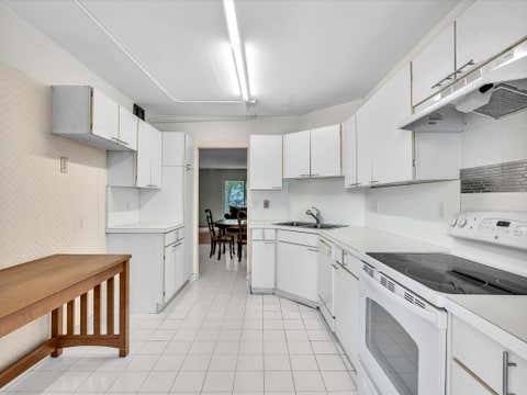 Tiny photo for 9101 W Sample Road #204, Coral Springs, FL 33065 (MLS # B26046055)
