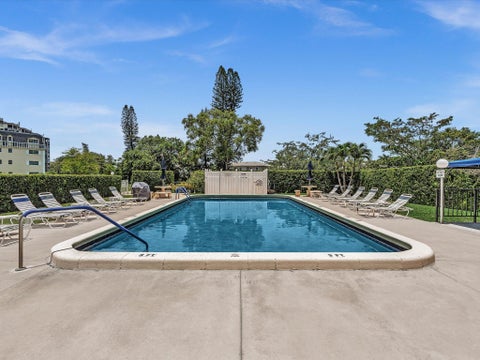 Tiny photo for 9101 W Sample Road #204, Coral Springs, FL 33065 (MLS # B26046055)