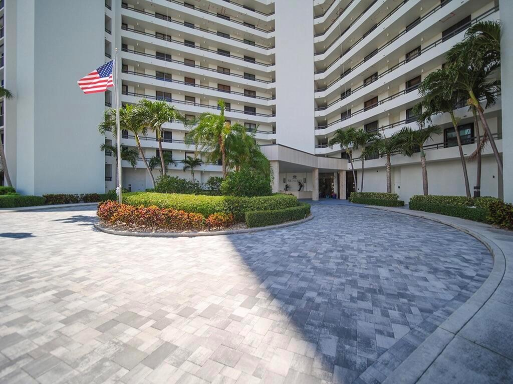 9650 S Ocean Drive 909