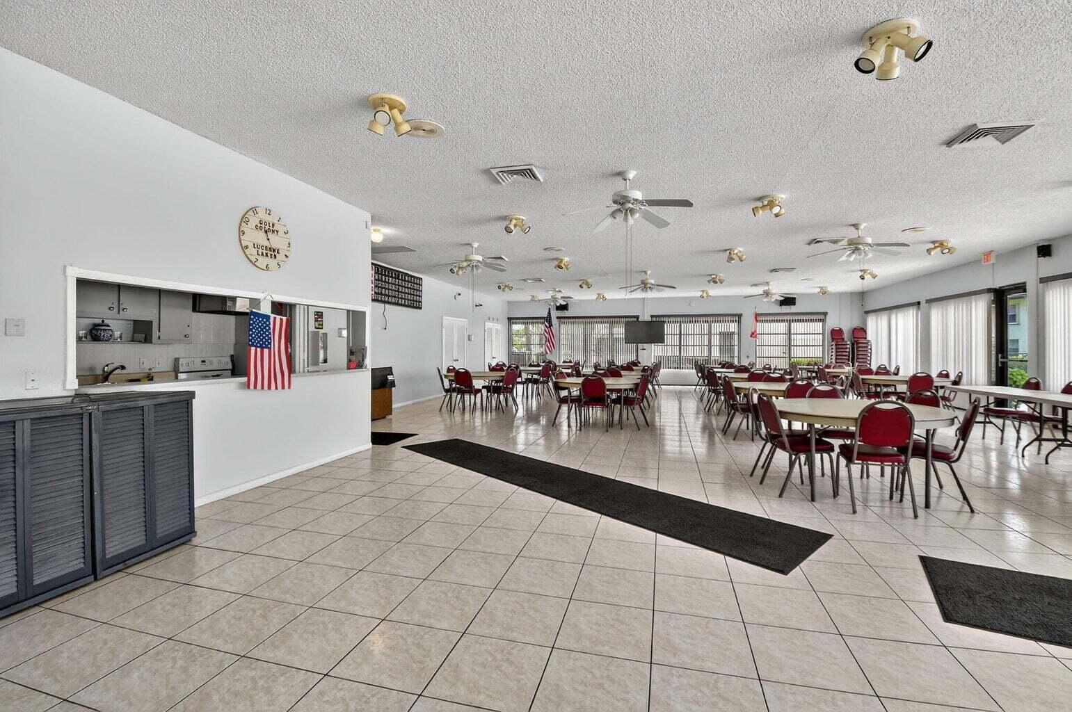 LUCERNE LAKES GOLF COLONY - Residential Lease