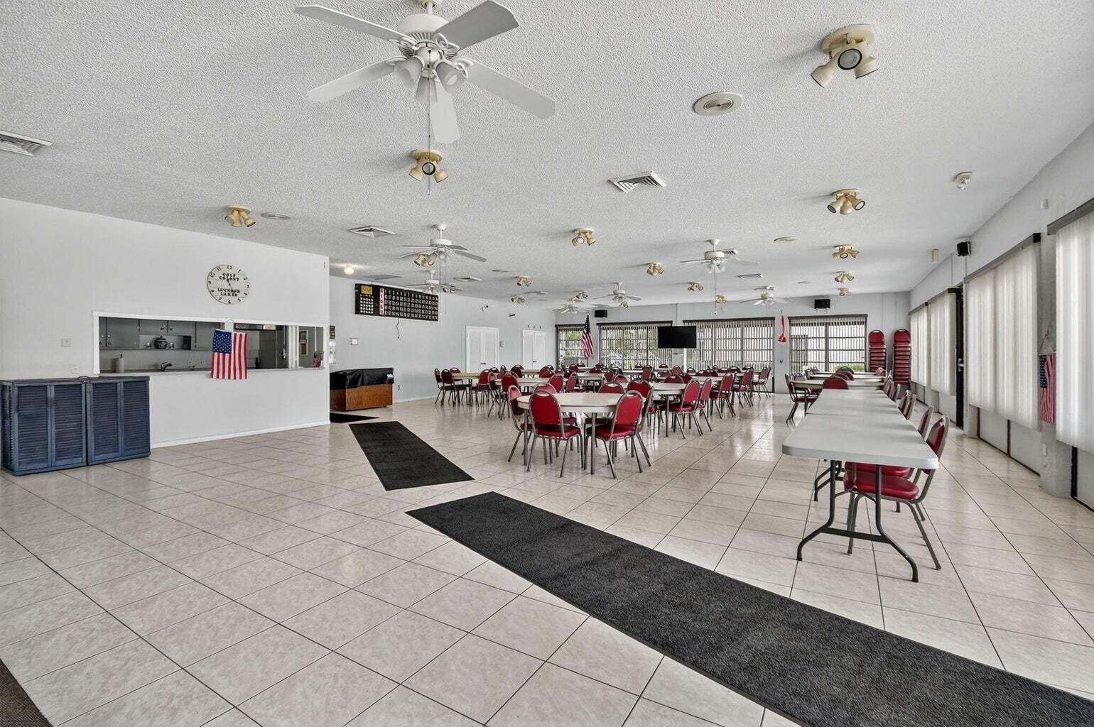 LUCERNE LAKES GOLF COLONY - Residential Lease