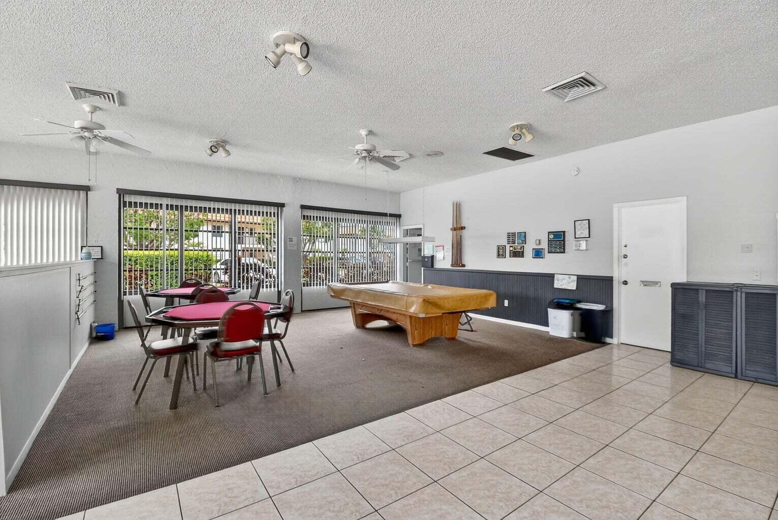 LUCERNE LAKES GOLF COLONY - Residential Lease