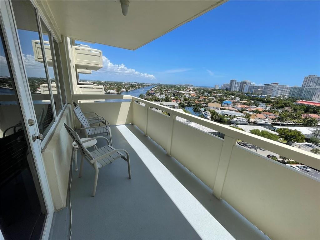Coral Ridge Towers North - Residential