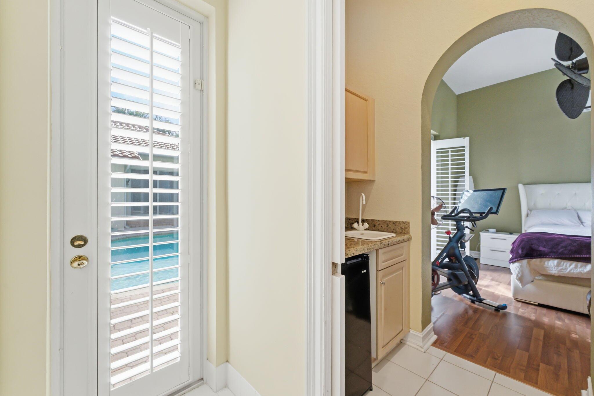 MEDITERRANIA LT 11 - Residential Lease