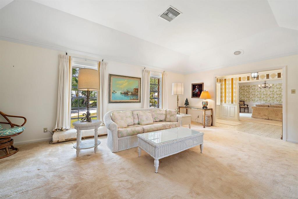 Country Club Point - Residential