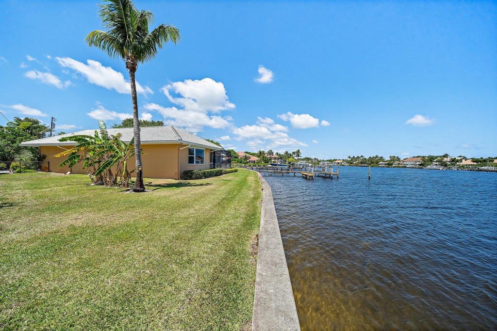 Country Club Point - Residential