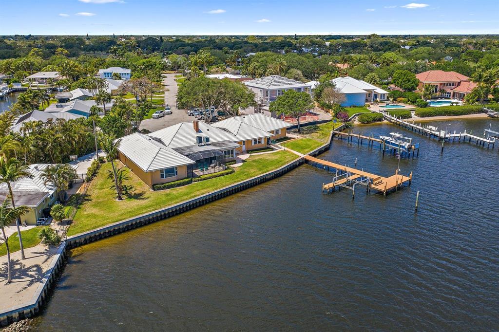 Country Club Point - Residential