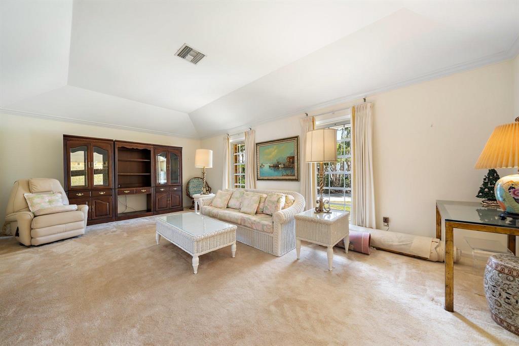 Country Club Point - Residential