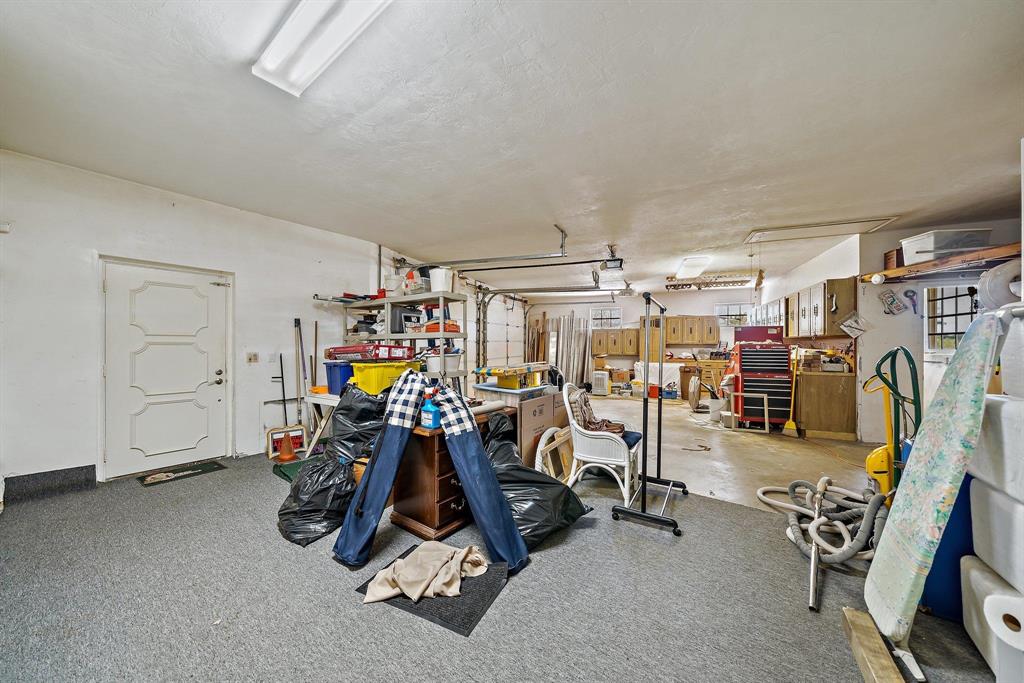 Country Club Point - Residential