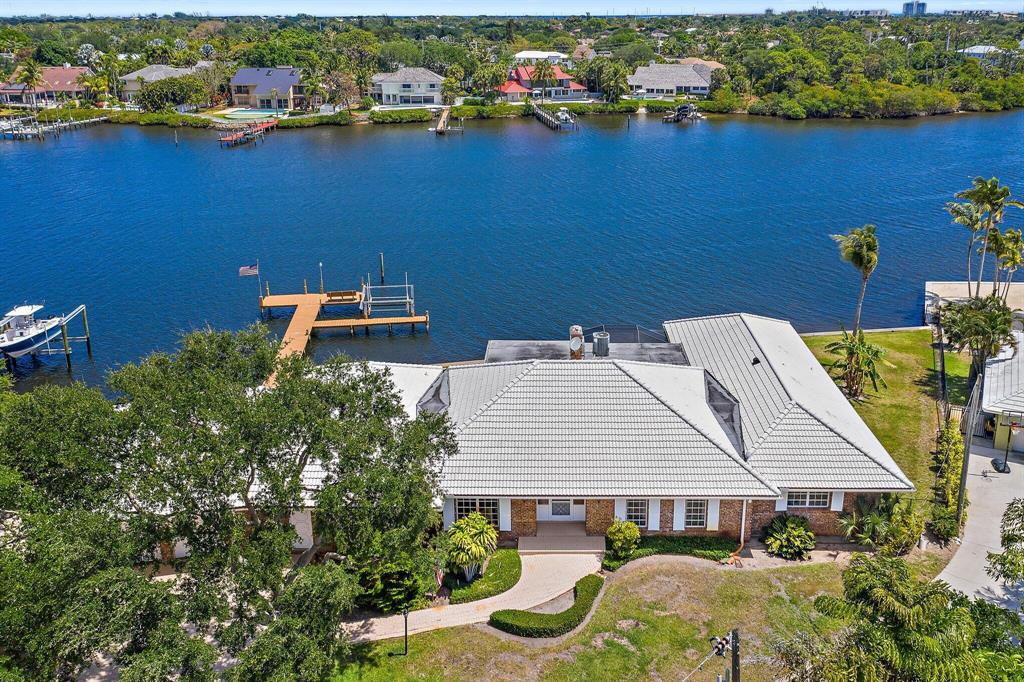 Country Club Point - Residential