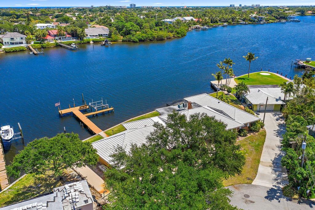 Country Club Point - Residential