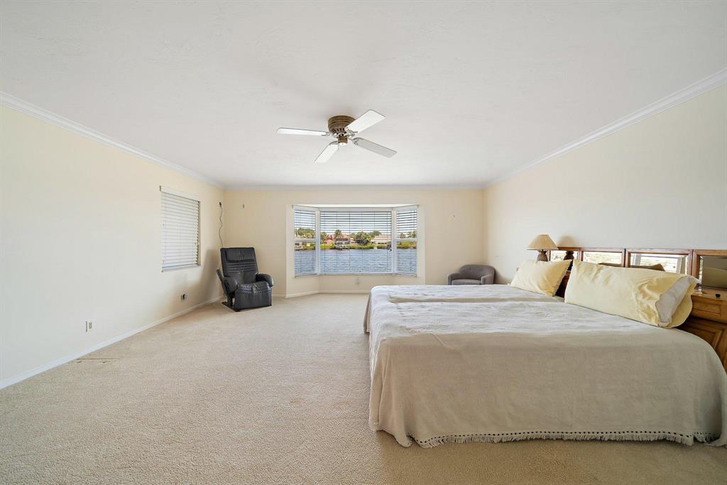 Country Club Point - Residential