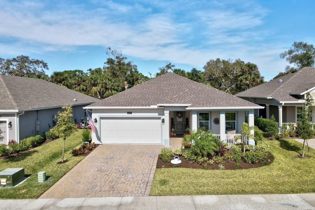 Photo of 3577 Loblolly Sq, Vero Beach, FL 32966 (MLS # F10527653)