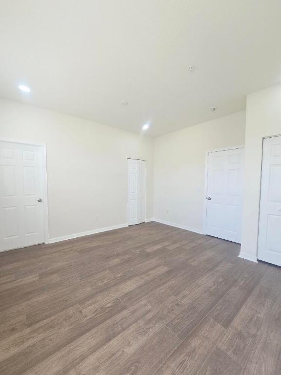 GREENWICH RESIDENTIAL CONDO - Residential