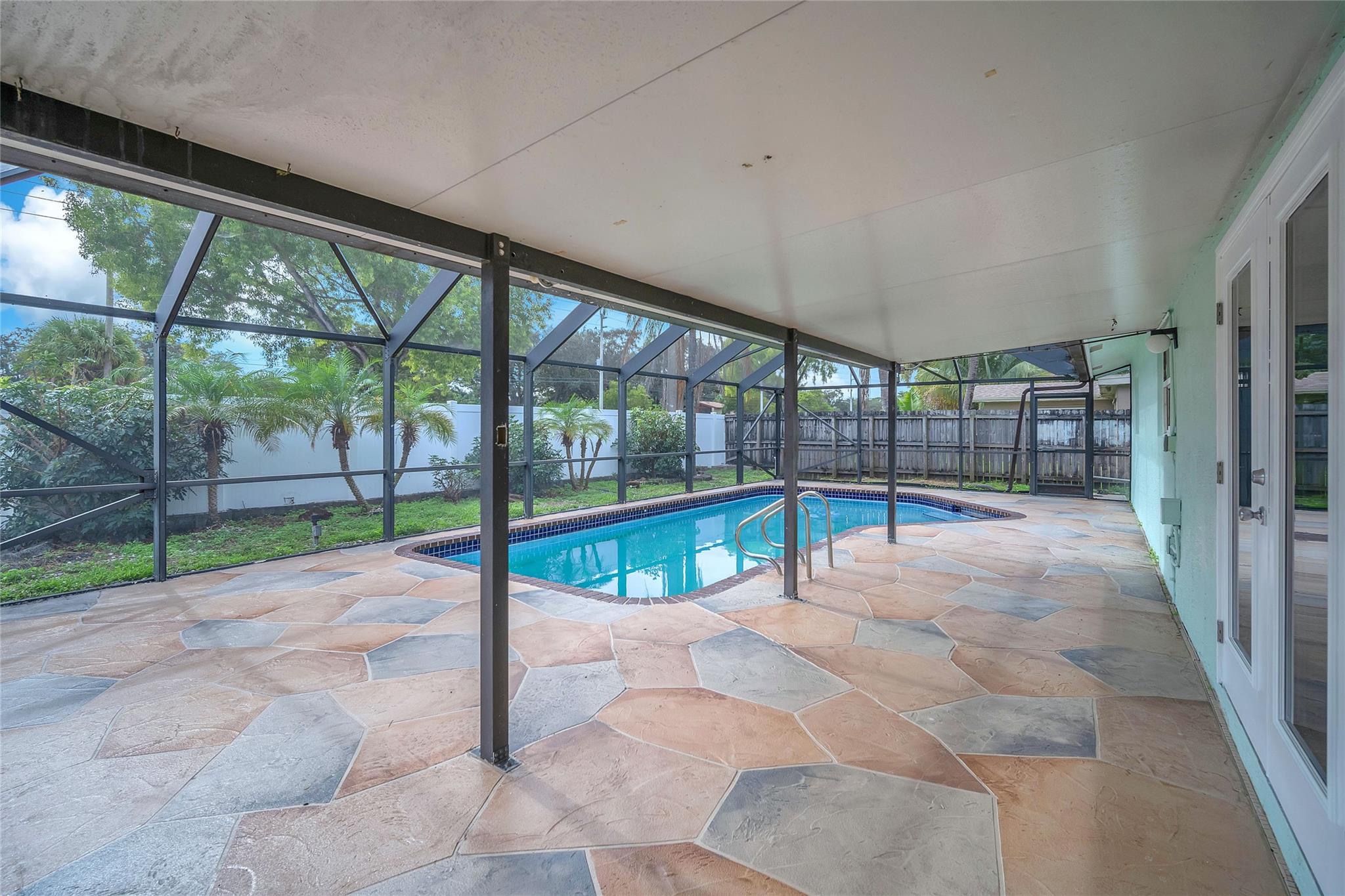 Palm-Aire Village 2nd Sec - Residential