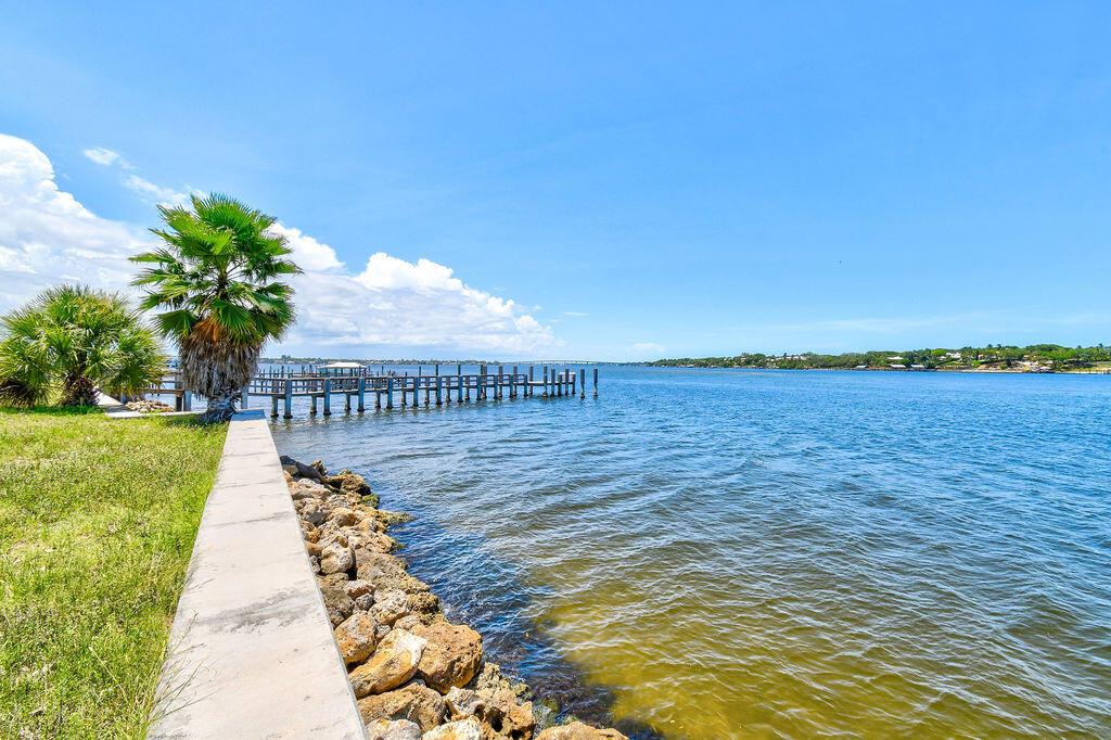 DUMONT MINOR PLAT - Land