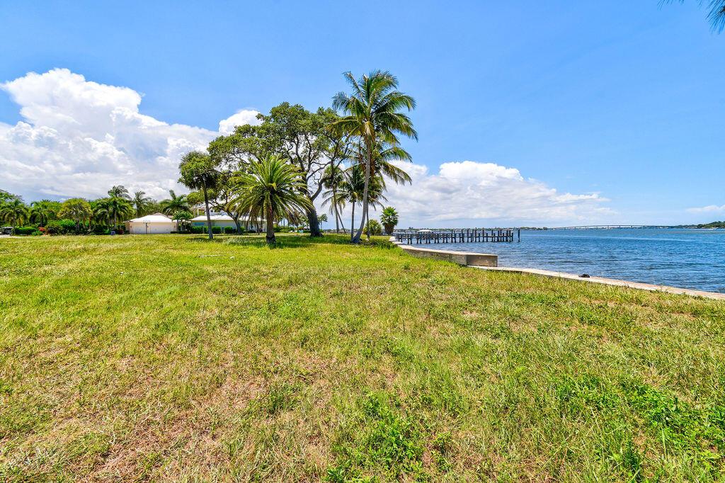 DUMONT MINOR PLAT - Land