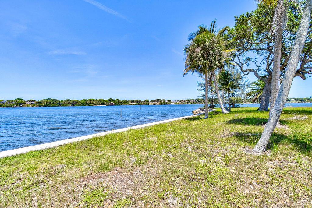 DUMONT MINOR PLAT - Land