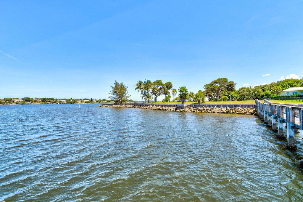 DUMONT MINOR PLAT - Land