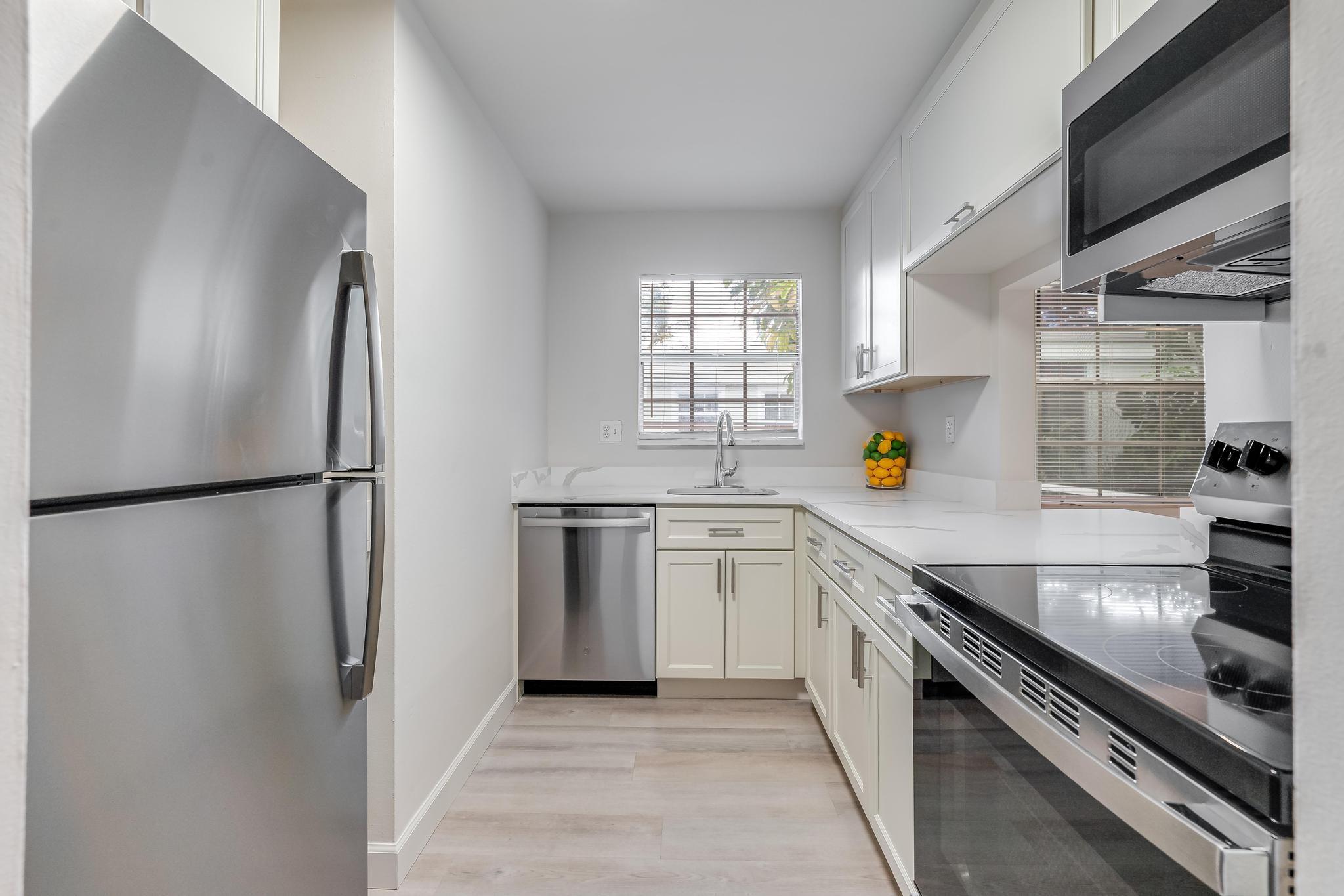 312 SE 10th Ave C