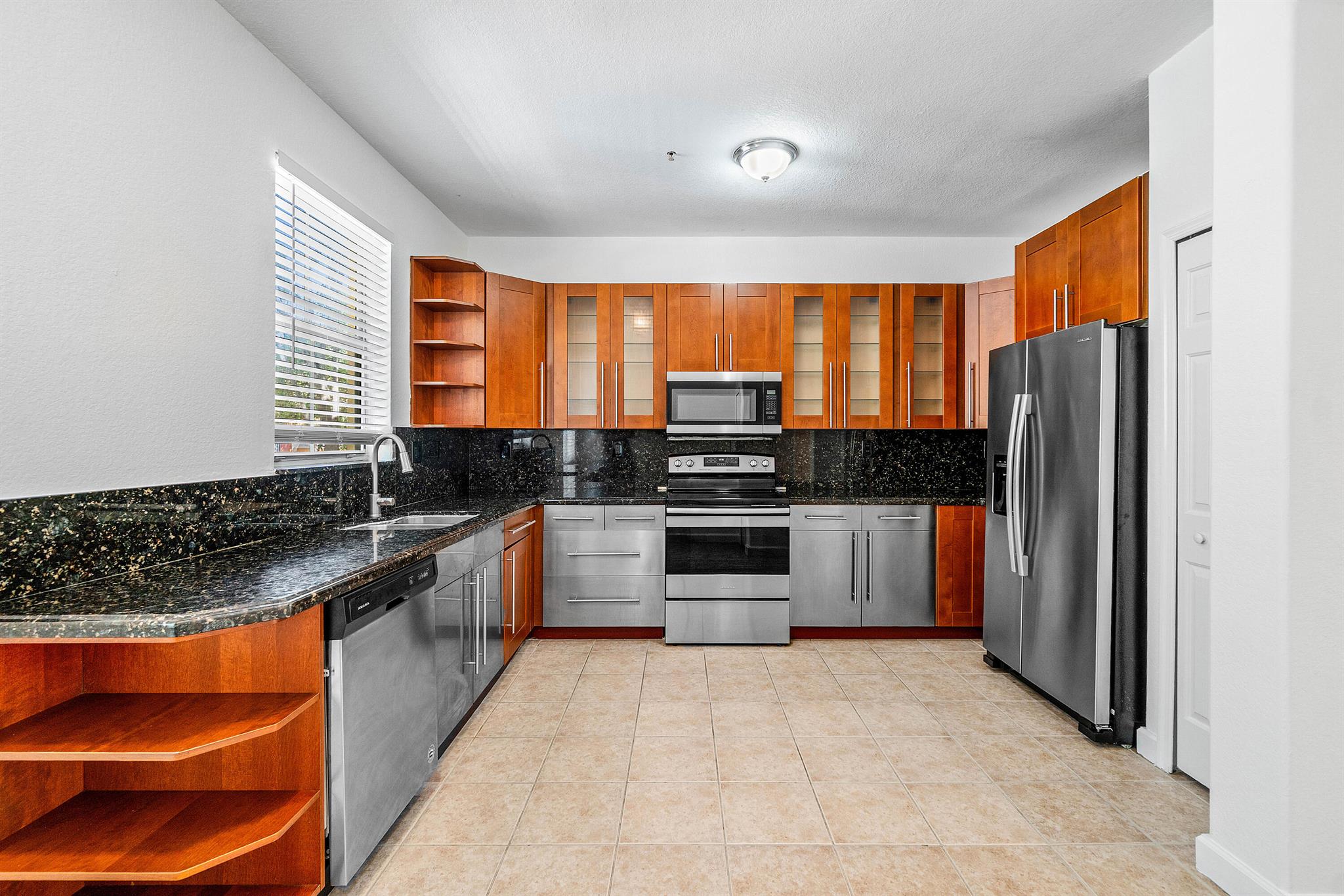 ALL UPDATED, New Roof, Brand New A/C, Freshly Painted Interior and Exterior is scheduled to be painted Gray and White Investor Friendly 3 story townhouse 3 bedroom 3.5 bathroom, 1,815 sqft, BRAND NEW METAL ROOF 2024, 1 car garage. Next to the community pool in a quiet community of Shoma, minutes away from the Wellington Mall. Closed to shopping center and many restaurants.