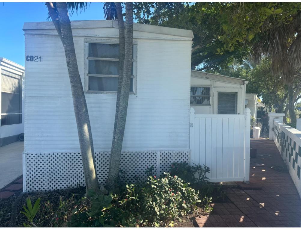 BRINY BREEZES INC 5000 N OCEAN BLVD BOYNTON BEACH - Residential