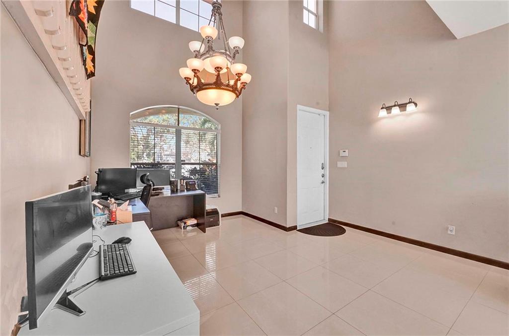 Walnut Creek 167-40 B - Residential