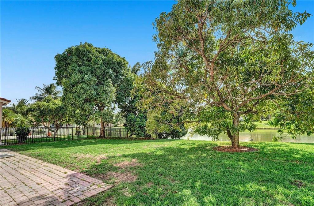 Walnut Creek 167-40 B - Residential