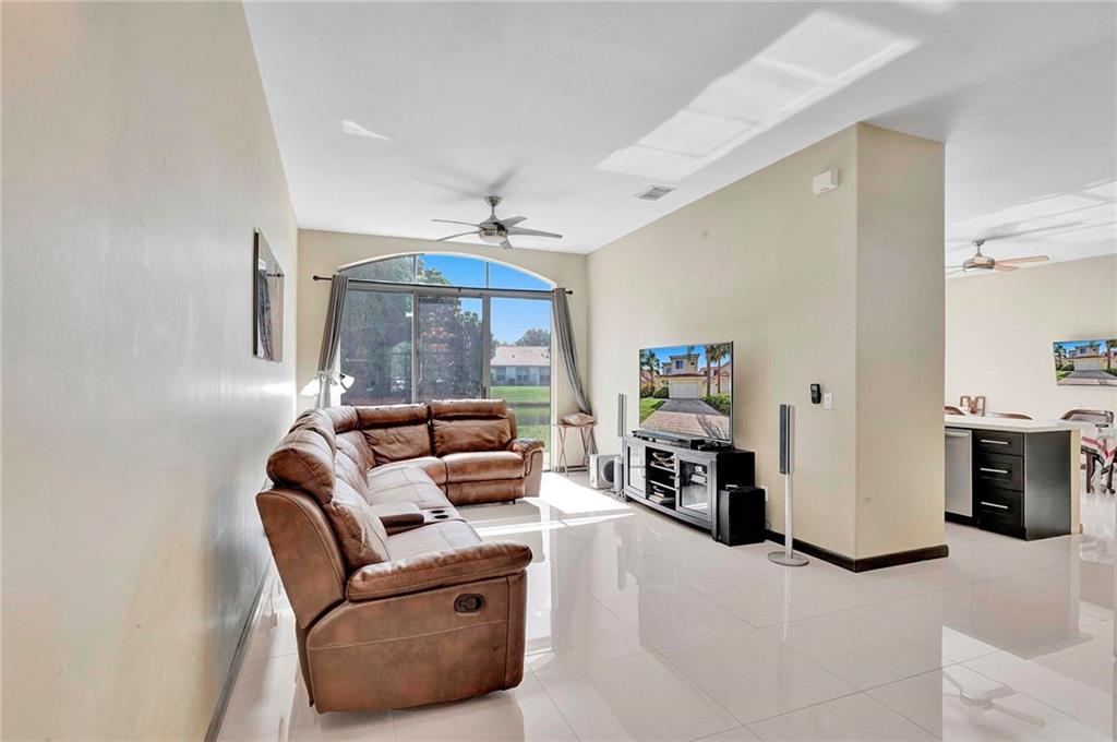 Walnut Creek 167-40 B - Residential