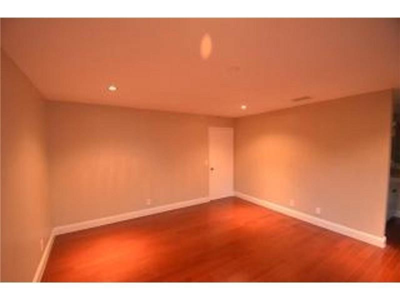 Wedgewood Estates 156-31 - Residential Lease