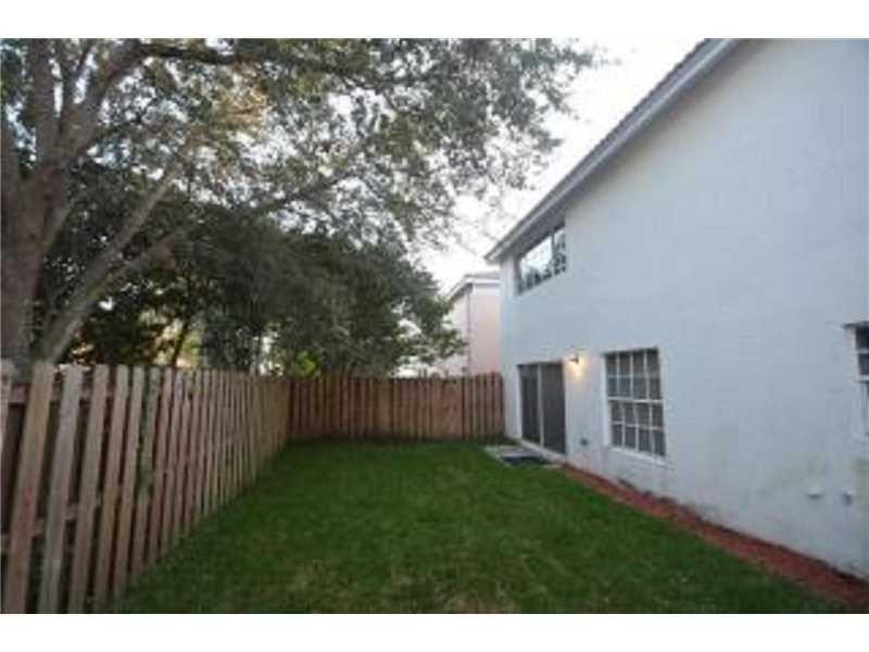 Wedgewood Estates 156-31 - Residential Lease