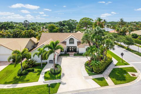 Photo of 2707 Biarritz Drive, Palm Beach Gardens, FL 33410 (MLS # B26041502)