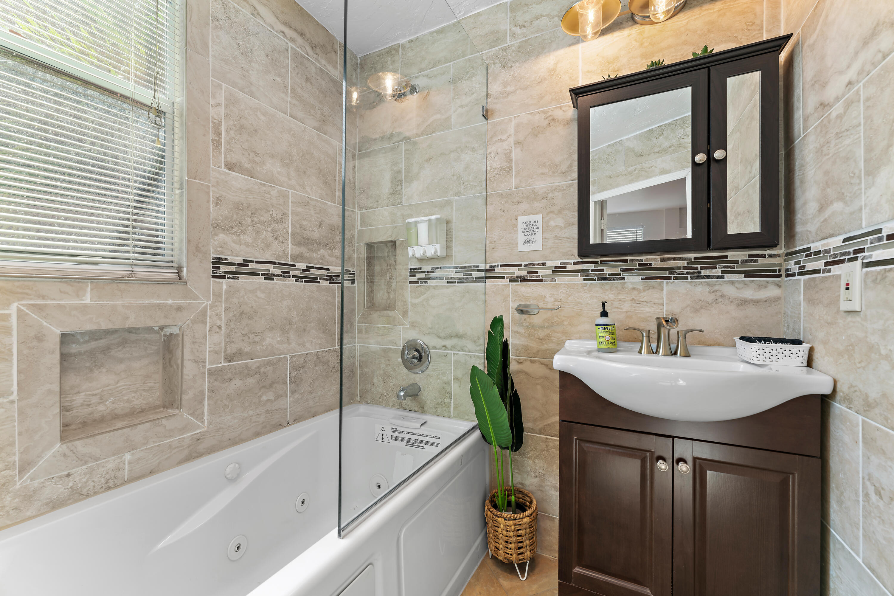 SUNSHINE PARK ADD NO 2 AMND - Residential