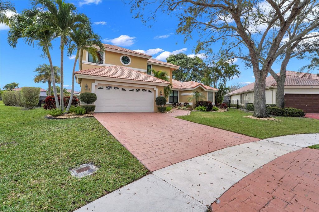 Photo of 22280 Tupelo Place, Boca Raton, FL 33428 (MLS # F10425538)
