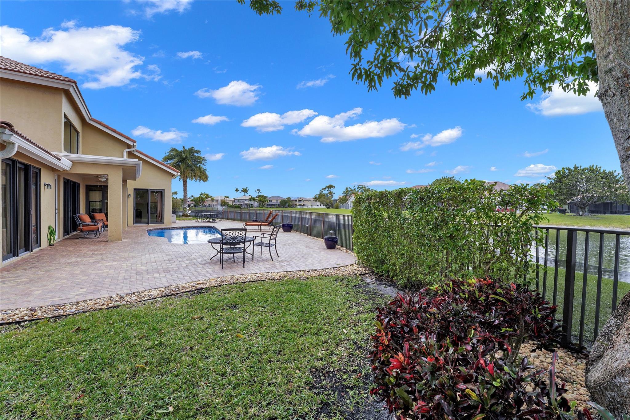 Lexington Homes Estates - Residential