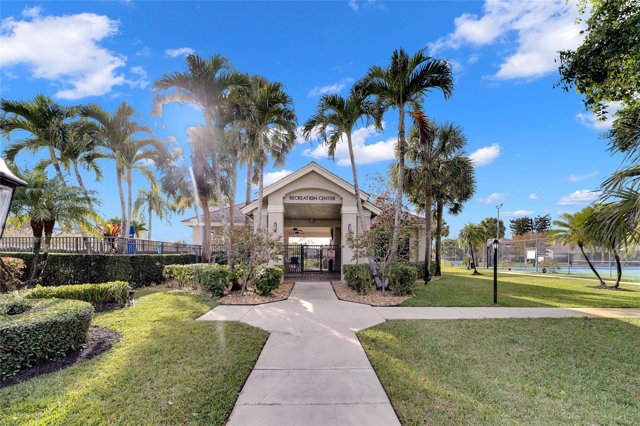 Lexington Homes Estates - Residential