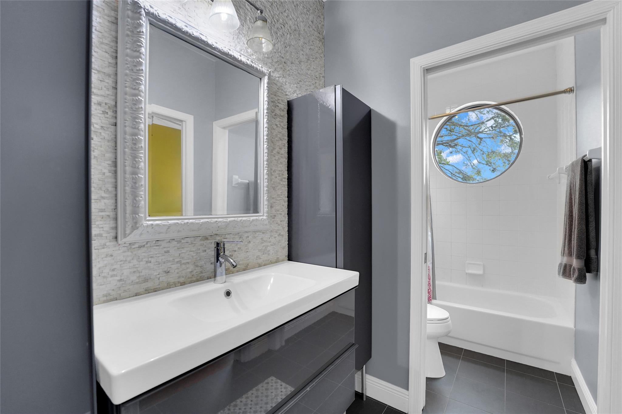 Lexington Homes Estates - Residential