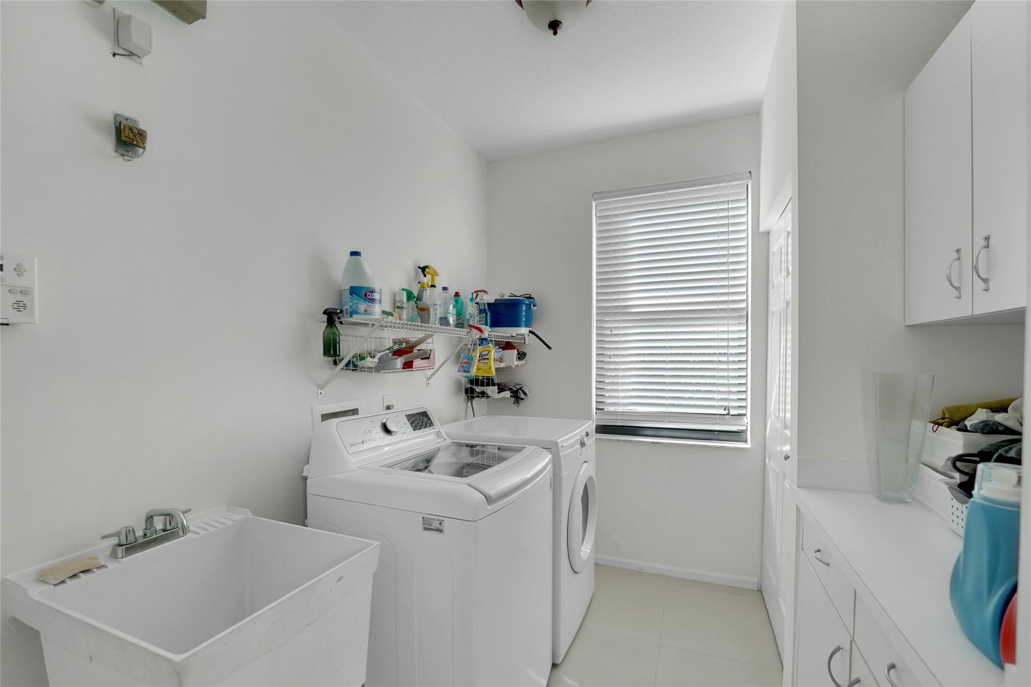 Lexington Homes Estates - Residential