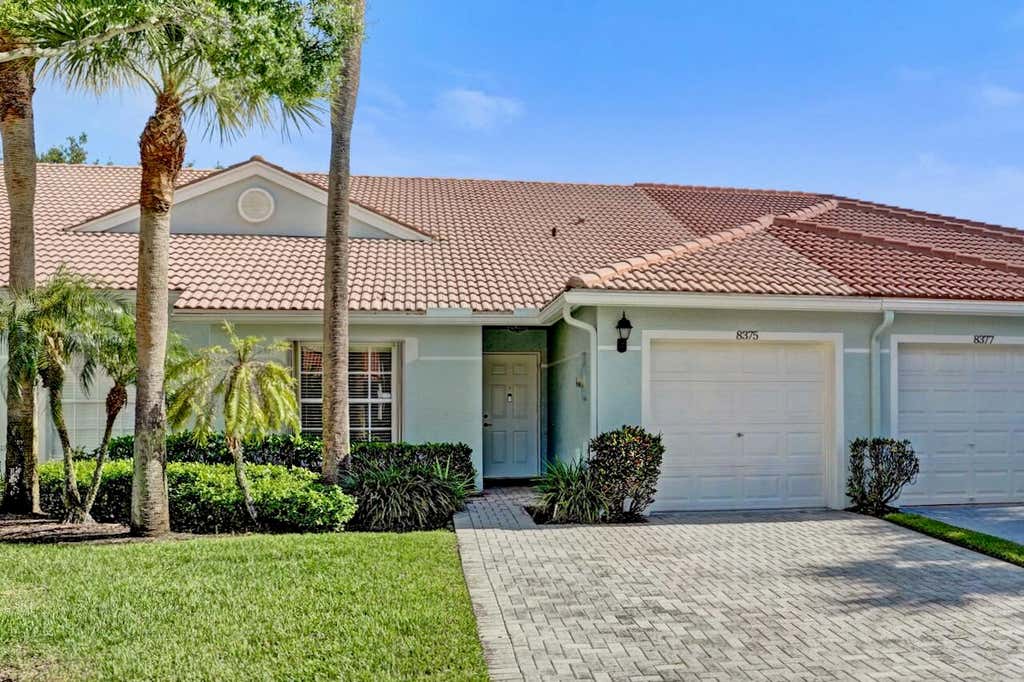 Photo of 8375 Logia Circle, Boynton Beach, FL 33472 (MLS # B26058489)