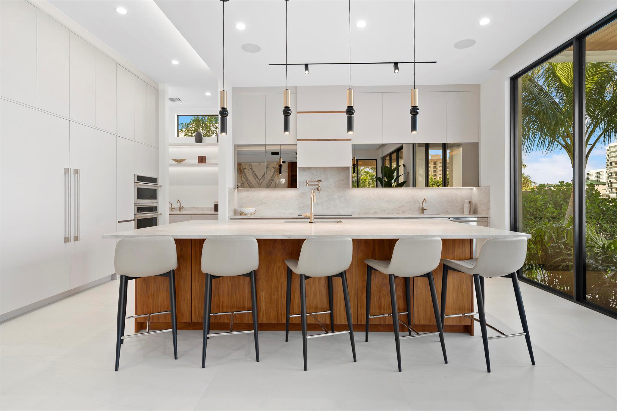 HARBOR VILLAGE SEC F - Residential