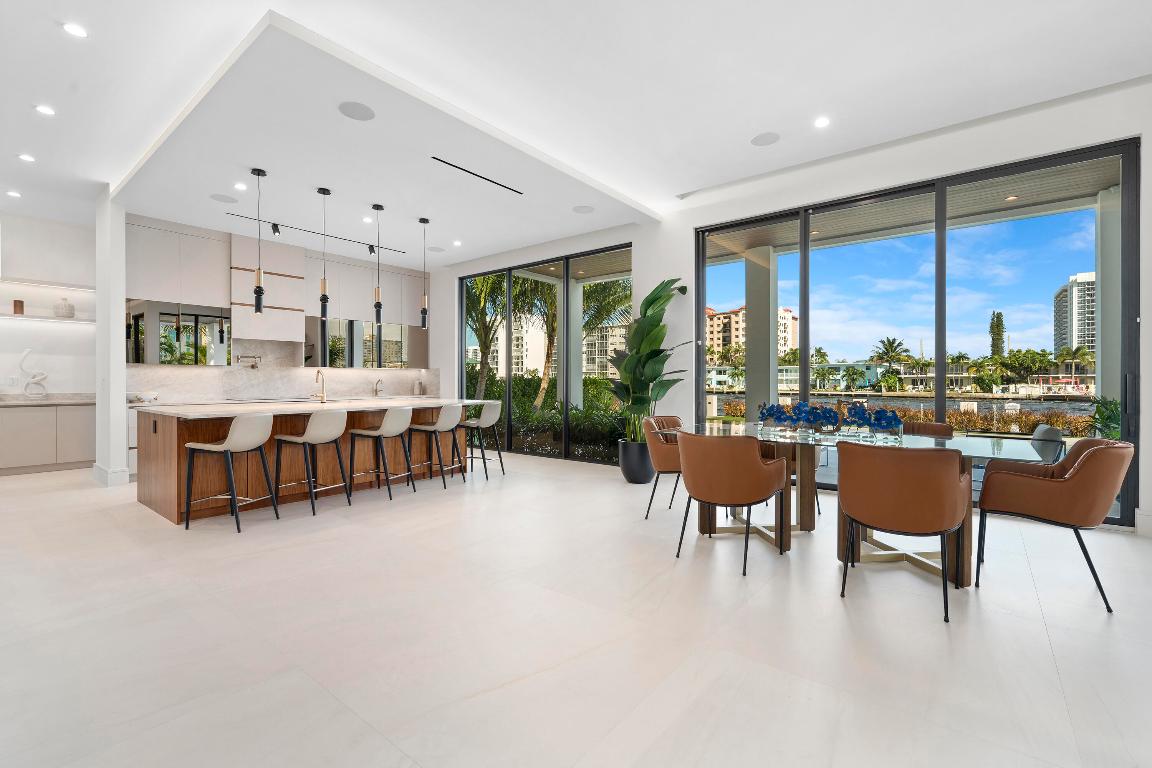 HARBOR VILLAGE SEC F - Residential