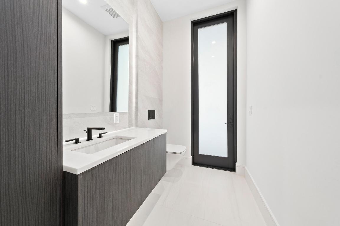 HARBOR VILLAGE SEC F - Residential