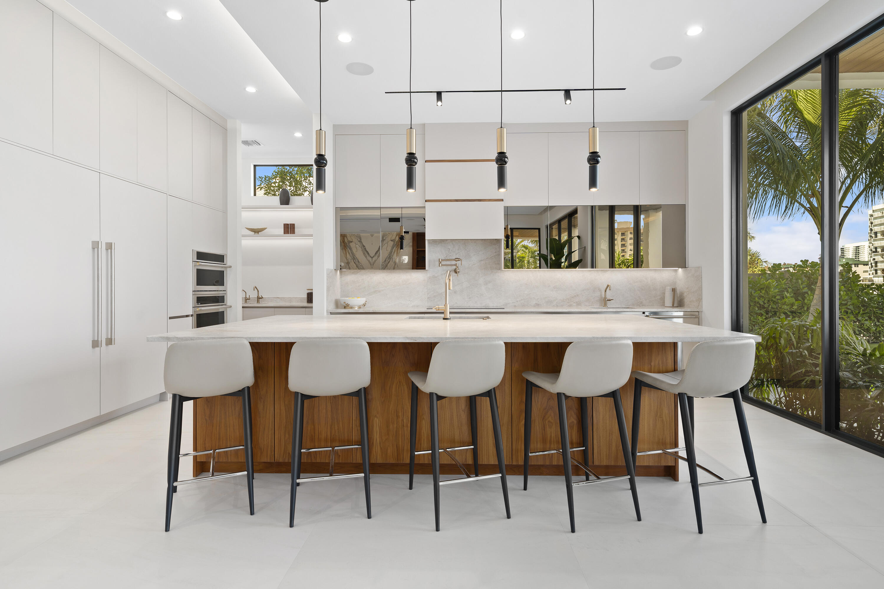 HARBOR VILLAGE SEC F - Residential